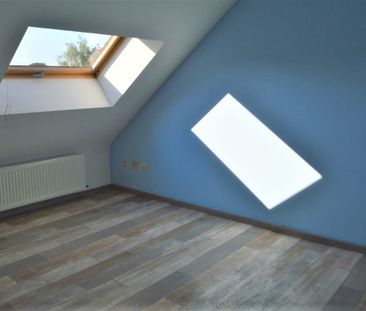 Duplex-appartement met 3 slaapkamers, centrum Beringen - Photo 1