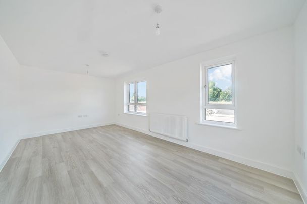 3 bedroom detached house to rent - Photo 1