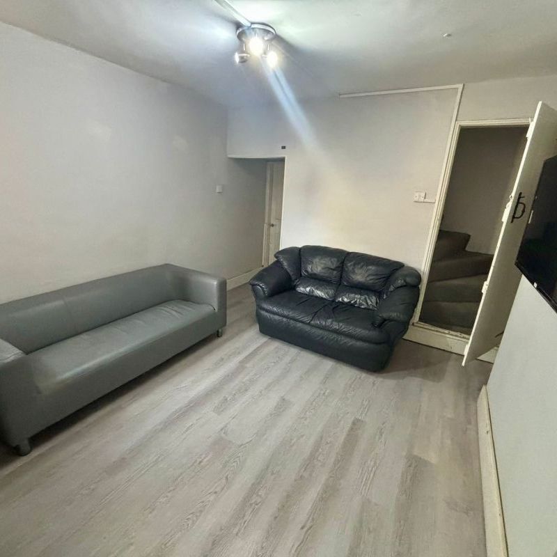 17 Albert Street - Great location Loughborough - Photo 1