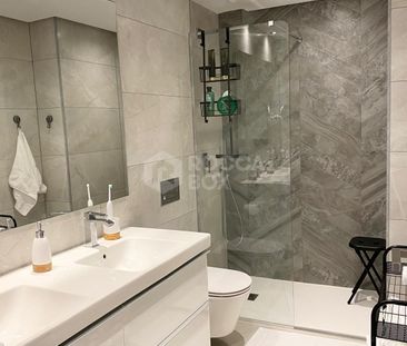 Luxury Apartment with Amazing Views in Benahavis, Malaga - Photo 4