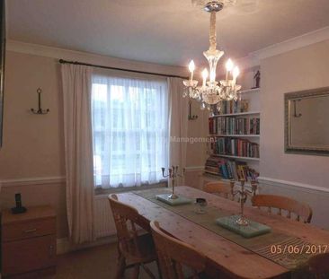 Brampton, PE28 - Photo 3