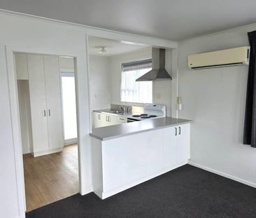 Modernised 2-Bedroom Unit in Popular Westown - Photo 6