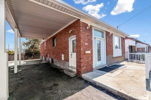 For Lease - 1501 Danforth Road Unit# Main, Toronto, Ontario - Photo 1