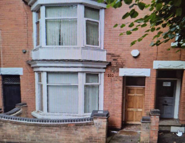 Brazil Street Room A - Photo 1