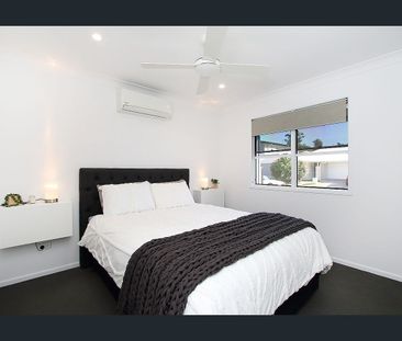 Cute on the outside, gorgeous on the inside - Photo 4