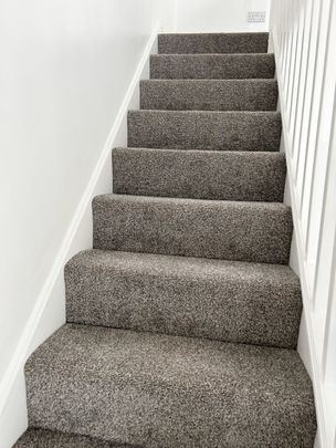 Queens Ave, Glazebury - Photo 1