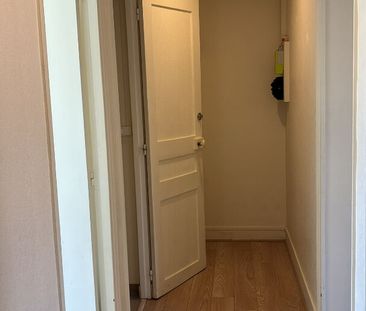 Location Appartement 2 pièces 50m² - Photo 1