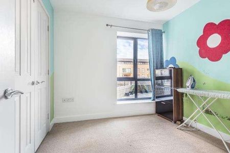 Fire Fly Avenue, Swindon, SN2 - Photo 3