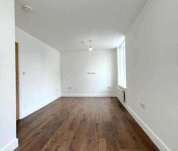 Harmer Street, Gravesend, DA12 - Photo 2