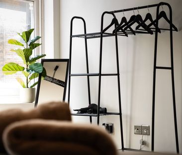 Studio Flat, Stone Street, BN1 - Photo 5