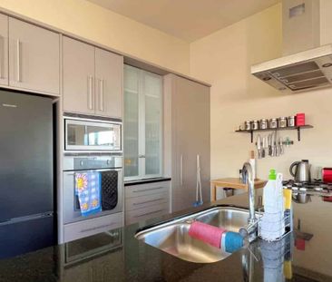 Dream Townhouse Across from Hospital! - Photo 4