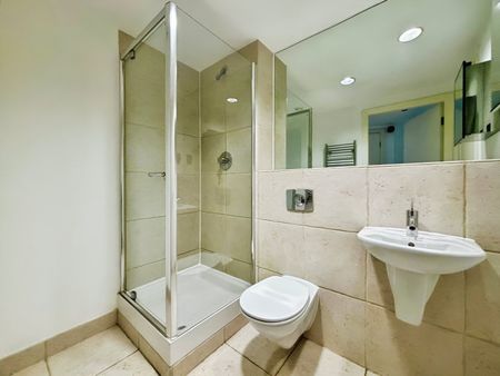 2 bedroom apartment to rent - Photo 5