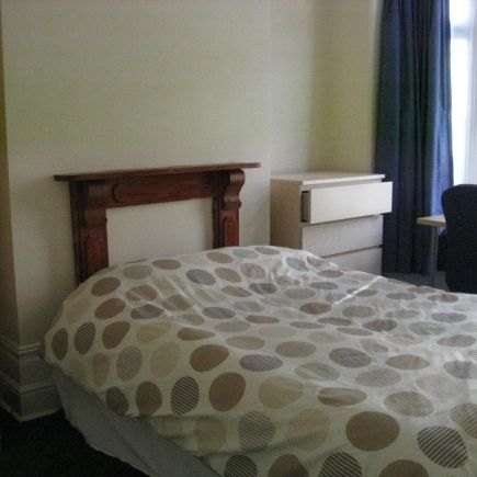 5 Bed Student Accommodation Southsea Portsmouth - Photo 1