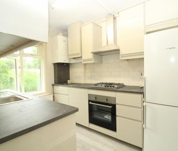 4 bedroom house share to rent - Photo 2