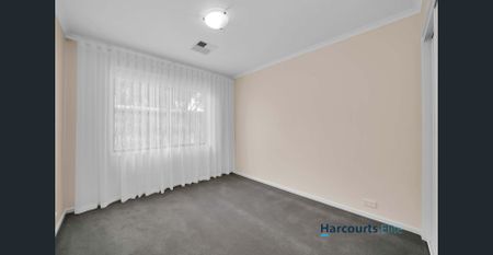 Spacious Family Home with Sought After Location! - Photo 2