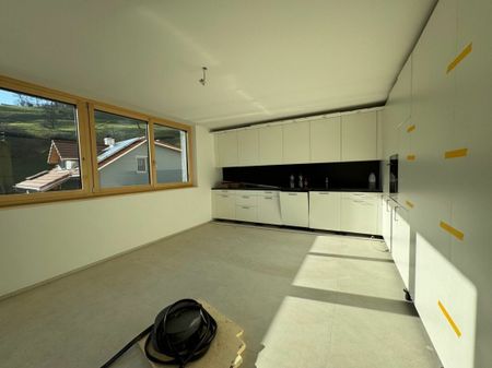 Living like in a terraced house - spacious 5.5-room apartment - Photo 3