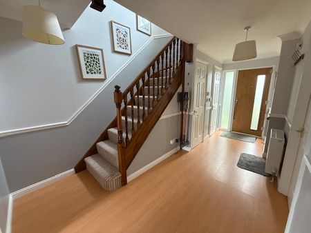 Forbes Place, St Andrews - Photo 2
