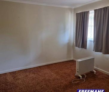 Spacious Family Home in Prime Hospital Hill Location - Photo 5