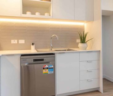 Spacious Corner 2 Bedroom Apartment with Large Deck in Mt Albert - Photo 1