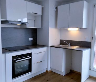 Location Appartement 2 pièces 59m² LILLE 59000 - Photo 4