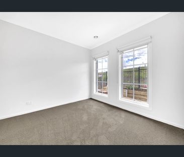 8 Nivea Way, Wallan, Vic 3756 - Photo 4
