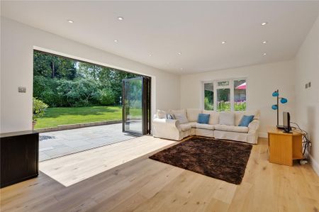 4 bedroom bungalow to rent - Photo 3