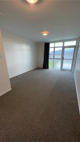 Unit 4, 66 Ferndale Road, Mt Wellington, Auckland - Photo 5