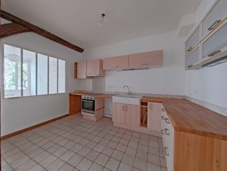 APPARTEMENT T3 A LOUER - PARIS 11EME ARRONDISSEMENT - 77.3 m - 2 110 € - Photo 2