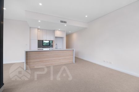 For Rent: Stunning 2-Bedroom Apartment in Shepherds Bay, Ryde NSW 2112 - Photo 5