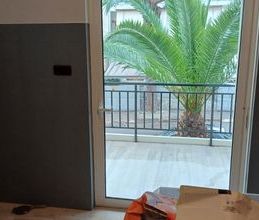 Διαμέρισμα για ενοικίαση - Γλυφάδα, - Φωτογραφία 2