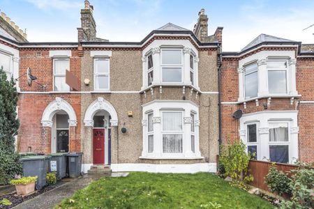 Flat to rent - Verdant Lane, London, SE6 - Photo 5