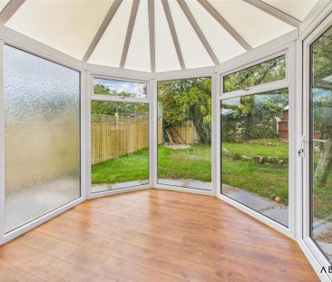 3 bedroom semi-detached house to rent - Photo 3