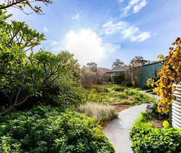 Spacious Family Home in a Quiet Coastal Pocket of Grange - Photo 4