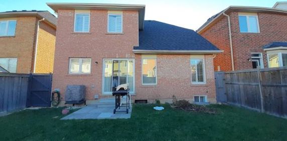 Detached Home for Rent in Alton Village (Burlington North) - Photo 2