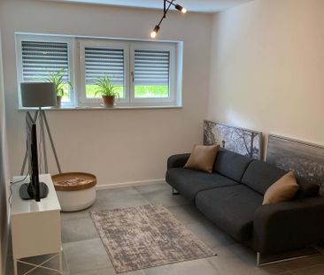 Apartment in Kiesstraße, Berlin for 77 m² with 2 bedrooms - Photo 1