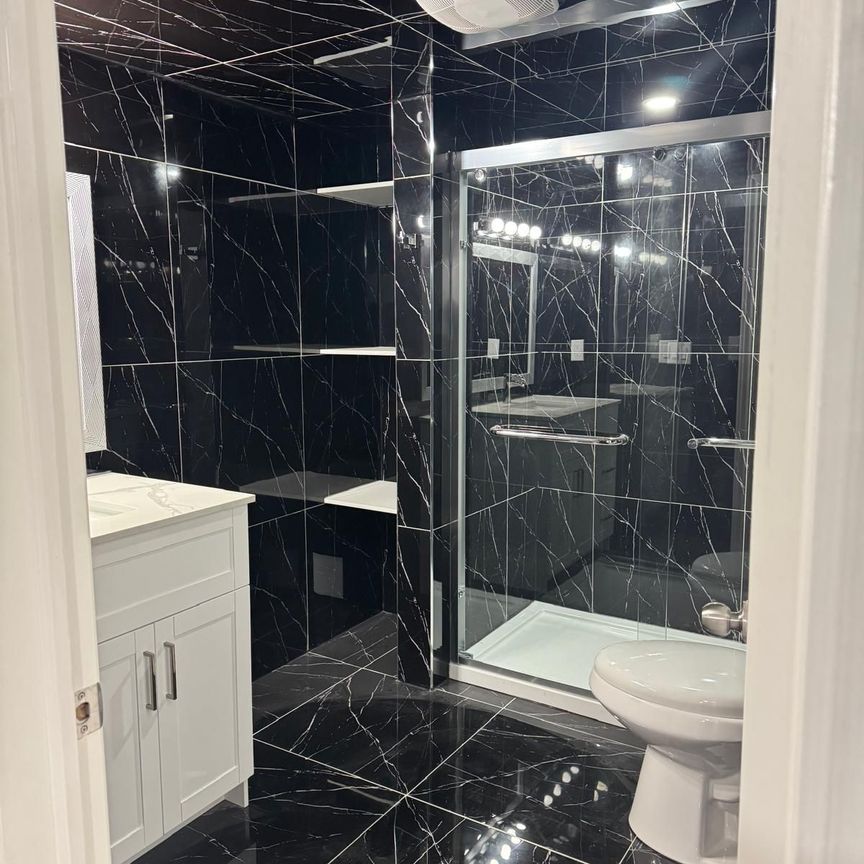 For Lease - 534 Daniel Clark Way Unit# Basement, Oakville, Ontario - Photo 1