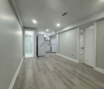 For Lease - 4468 Ashley Avenue Unit# Basement, Mississauga, Ontario - Photo 5
