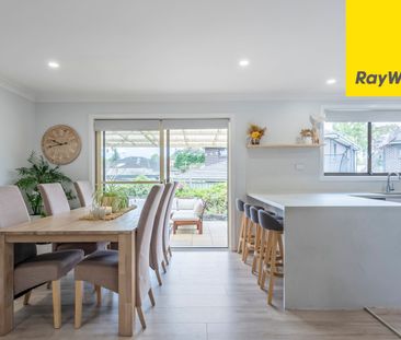 Comfortable, Stylish and Beautifully Presented Villa in Ermington - Photo 2