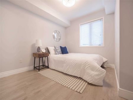 For Lease - 4975 Southampton Drive Unit# 211, Mississauga, Ontario - Photo 2