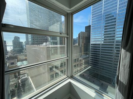 For Lease - 1 King Street Unit# 1705, Toronto, Ontario - Photo 3