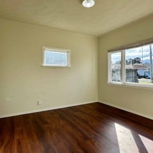 Papatoetoe, 3 bedrooms - Photo 2