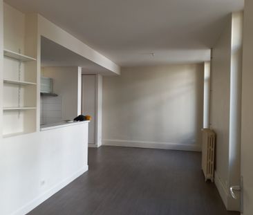 Location Appartement 2 pièces 43m² VICHY 03200 - Photo 3