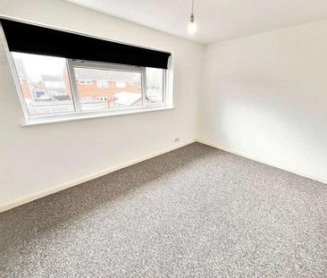 Sandpiper Close, Shoeburyness, Southend-on-sea, Essex, SS3 - Photo 3