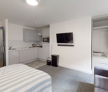 Flat 2, 7 Rodney Street, University Campus - Photo 1