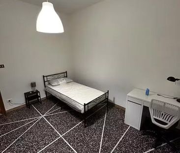 Via Filippo Beroaldo, Bologna, Emilia-Romagna 40127 - Photo 5