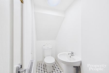 8 Harper Street, Belfast, BT5 4EN - Photo 2