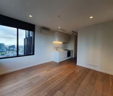 1902/65 Dudley Street, West Melbourne VIC 3003 - Apartment For Rent... - Photo 4