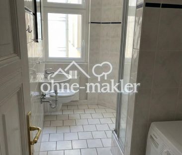 Helles, ca. 20 m² großes Zimmer in einer großzügigen 150 m² Altbau-... - Foto 4
