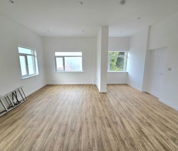 2 bedroom semi-detached bungalow to rent - Photo 3