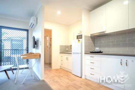 HUGE Modern Studio with Private Garage – Fully Furnished & Bills Included | $620pw - Photo 2